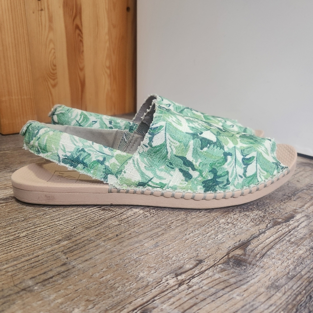 Reef Women's Escape Sling Sandal Size 9 Green Tropical Palm Print - Picture 7 of 9
